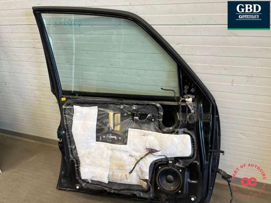 Dør venstre foran til Mitsubishi Pajero 2007-2016 (Type IV, Fase 1) (5700A877|)