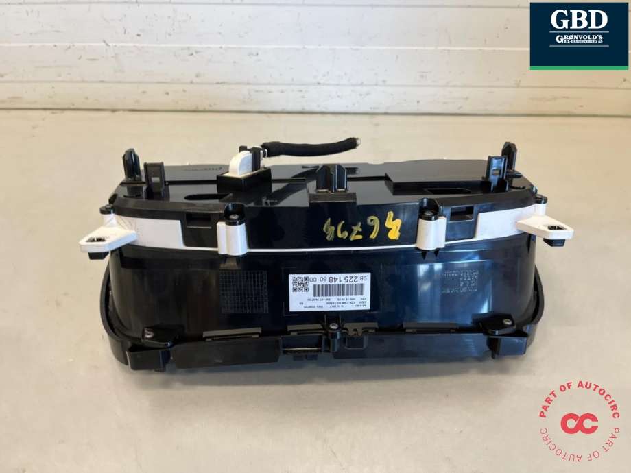 Instrumentpanel til Peugeot Expert 2016-->> (Type III)  (98 374 730 80|98 225 148 80|98 375 608 80)