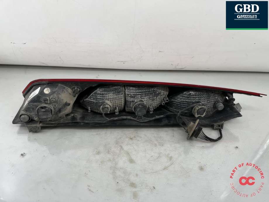 Baklykt høyre nedre til Ford Transit Connect 2013-2018 Type II, Fase 1 (2390058|DT11-13404-AD|)