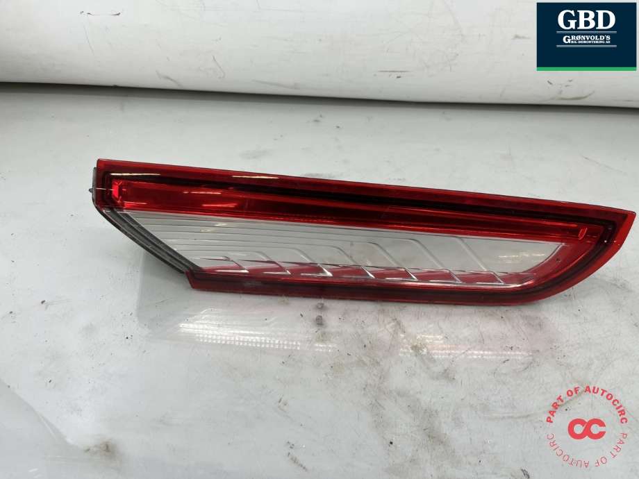 Baklykt høyre øvre til Ford Transit Connect 2013-2018 Type II, Fase 1 (2306897|DT11-13A602-AD|)
