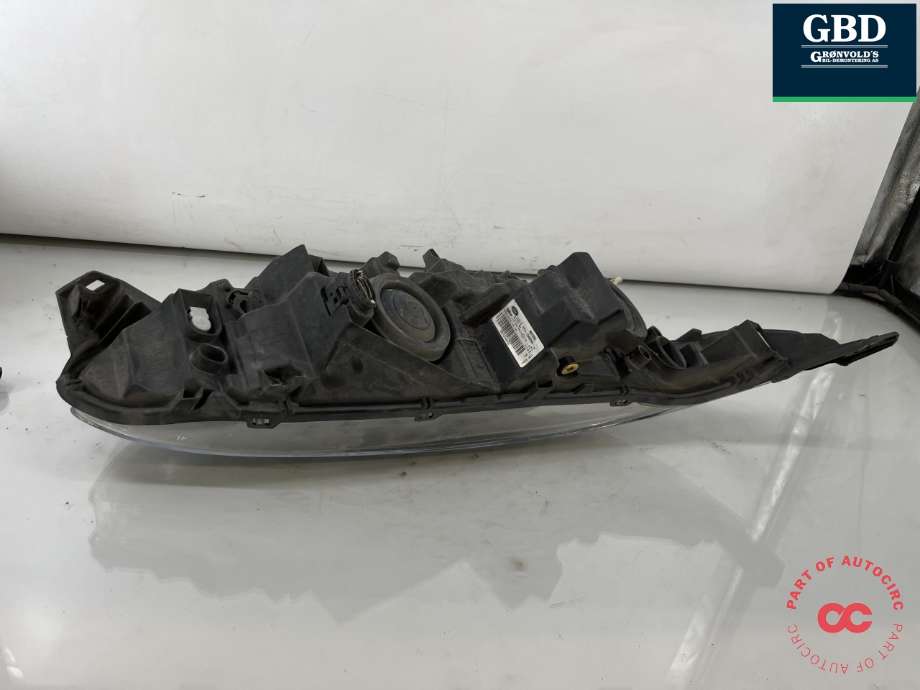 Frontlykt venstre halogen til Ford Transit Connect 2013-2018 Type II, Fase 1 (1912547|FT11-13W030-AA|)
