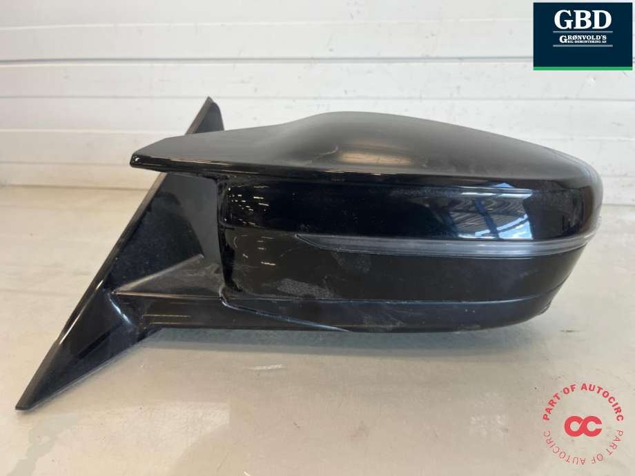 Speil venstre til BMW i4 2021-->> (G26) (G26) (51 16 5 B4B C17|51 16 5 A43 BF5|)