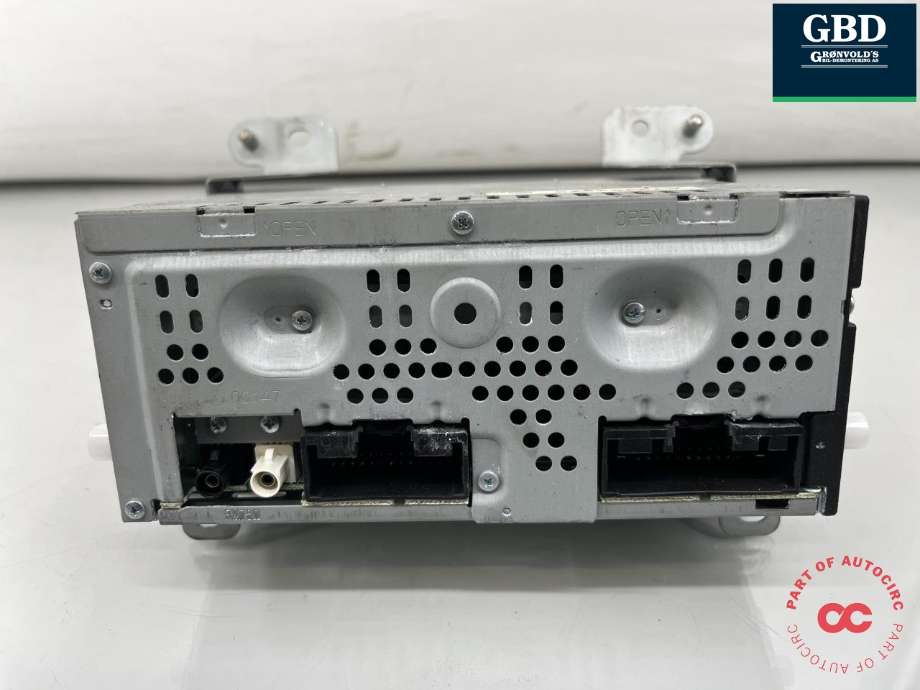 Bilstereo forsterker til Ford Edge 2016-2019 (2374661|FT4T-18T806-AT|EM2T19C107HL)