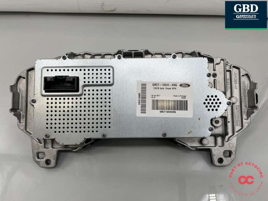 Instrumentpanel til Ford Edge 2016-2019  (2080797|GM2T-10849-ANG|)