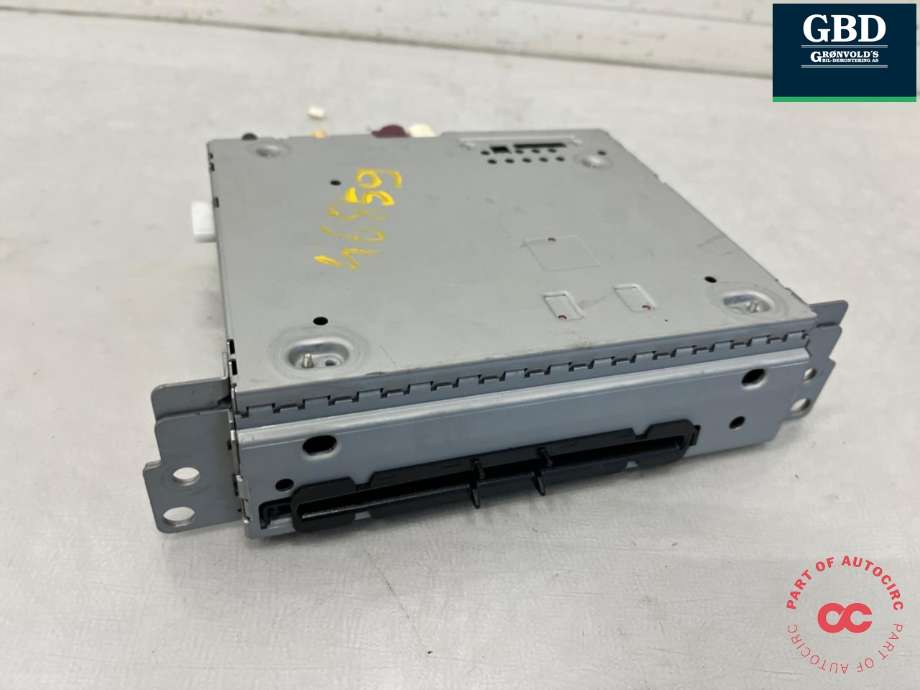 Bilstereo CD-veksler til BMW 1-Serie 2011-2015 (Fase 1) (F20/F21) (F20/F21) (65 12 9 270 365|)