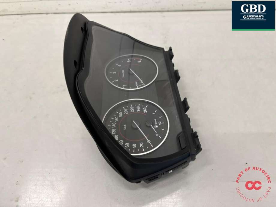 Instrumentpanel til BMW 1-Serie 2011-2015 (Fase 1) (F20/F21) (F20/F21) (62 10 8 794 223|)