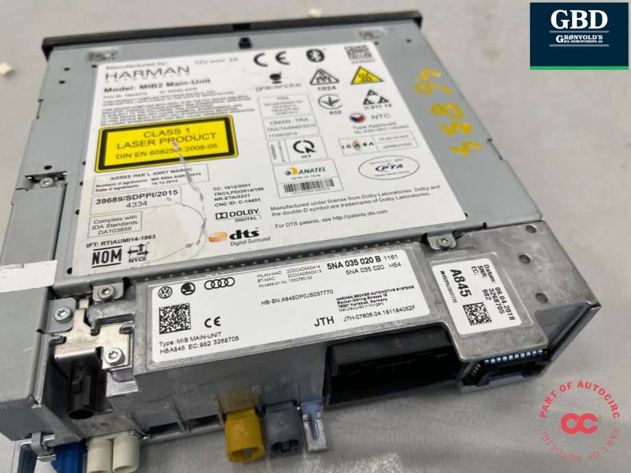 Bilstereo CD-veksler til VW e-Golf 2017-2020 (Fase 2)  (5NA 035 020 B|5NA 035 020 BX|)