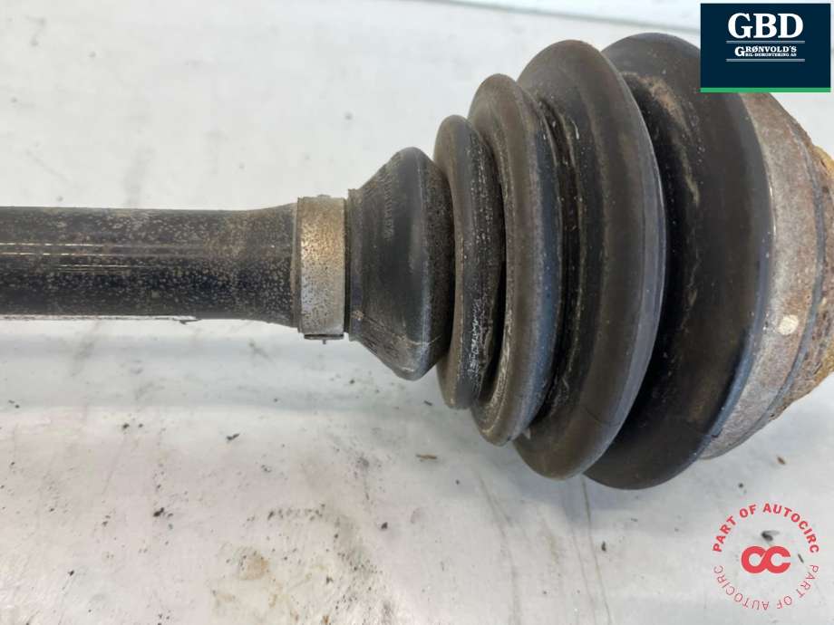 Drivaksel venstre foran, diesel/automat til VW Tiguan 2011-2016 (Type I, Fase 2) (3Q0 407 271 CF|5N0 407 763 F|)