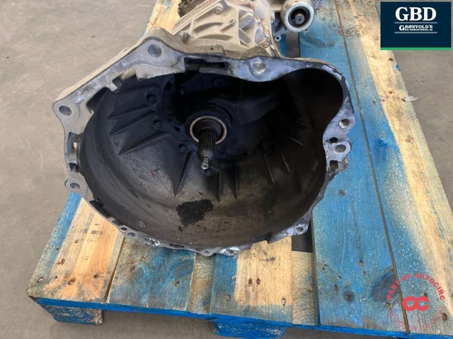 Girkasse manuell til Toyota Hiace 2007-2012 (Fase 3) (3303026A60|)