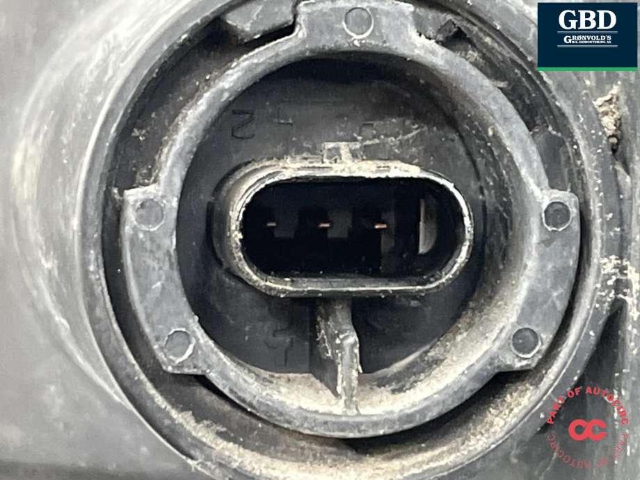 Tåkelykt høyre foran til Tesla Model 3 2018-2023 (Fase 1)  (1077396-00-C|1077396-00-D . 1507933-10-C .1624798-00-A|1077396)