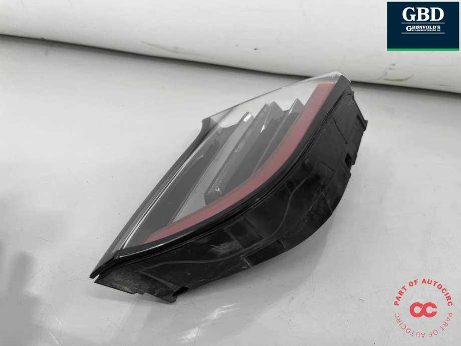 Baklykt venstre indre til Tesla Model Y 2021-2024 (Type I) (1502088-00-B|)