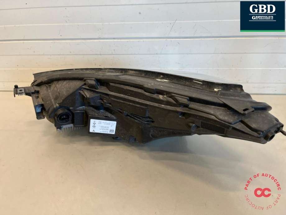 Frontlykt høyre full-LED til Tesla Model Y 2021-2024 (Type I) (1514953-20-E|)