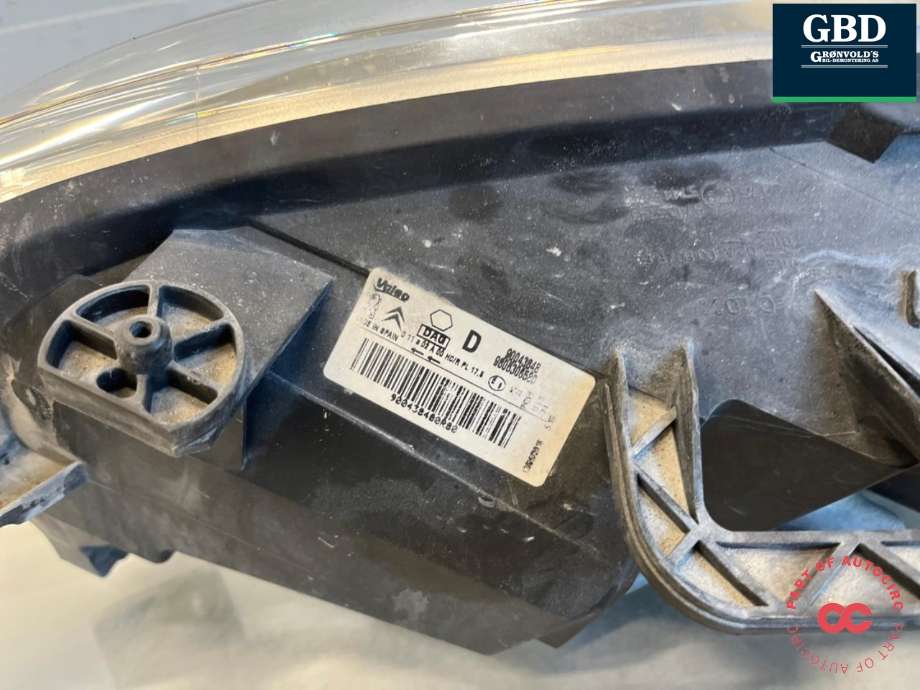 Frontlykt høyre halogen til Citroën Berlingo 2008-2015 (Type II, Fase 1)  (98 063 065 80|)