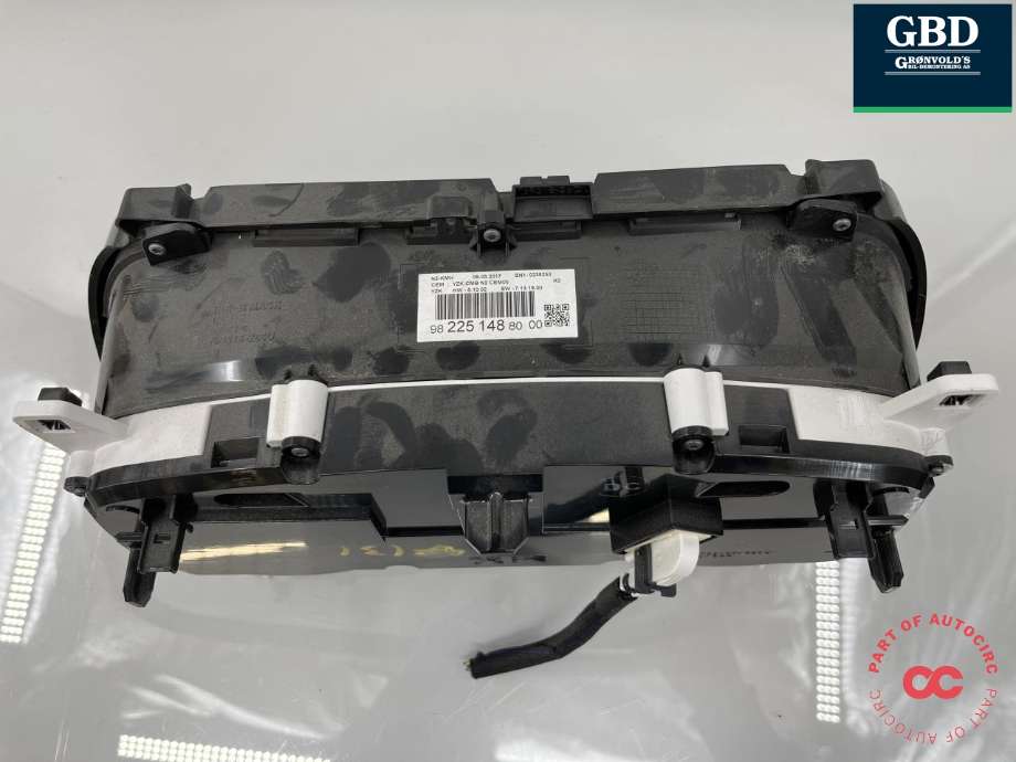 Instrumentpanel til Citroën Jumpy 2016-->> (Type III)  (98 374 730 80|98 225 148 80|982251488000)