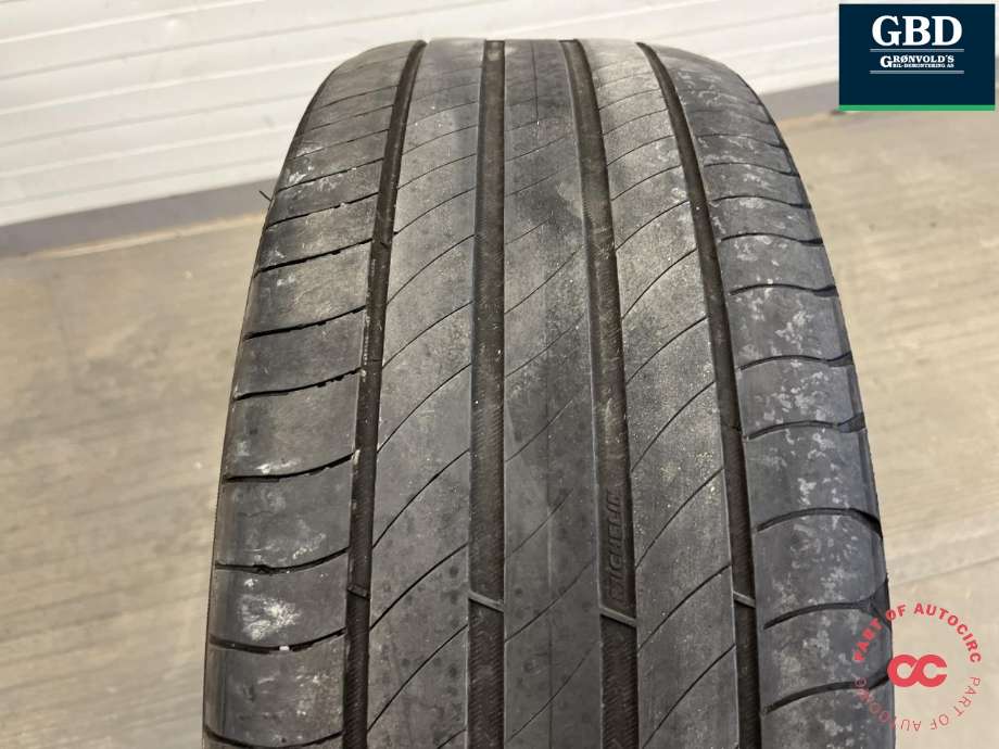 Hjulsett aluminium sommer til Peugeot e-2008 2019-->> (MICHELIN PRIMACY 4|215-55R18 99V|PROD 1421 1|29 -1|77MM|7JX18 ET35)