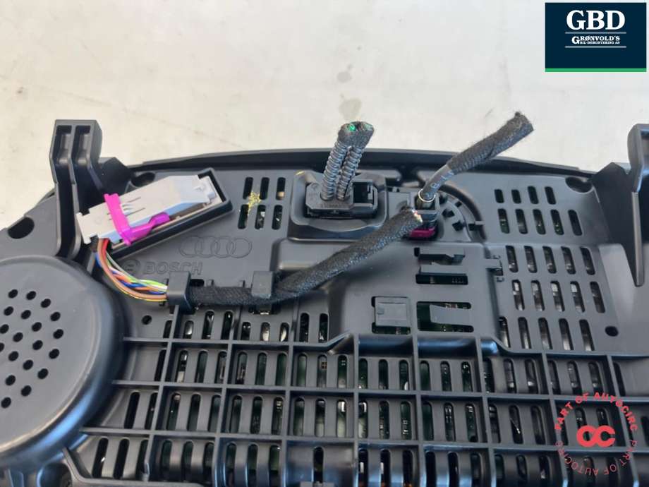Instrumentpanel til Audi e-tron 2018-->> (4KE 920 795 A|)
