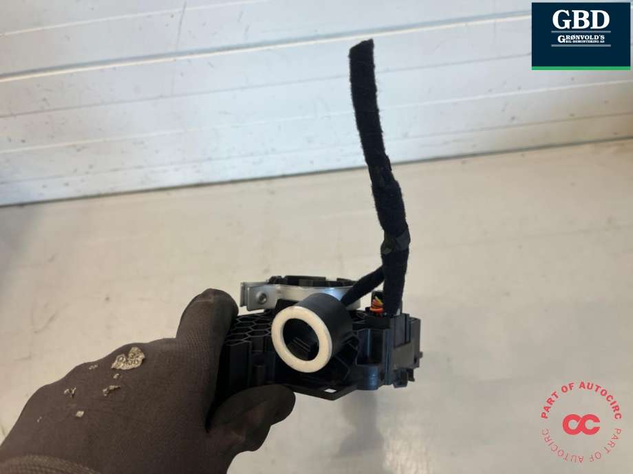 Bryter combi til BMW iX 2021-->> (I20) (I20) (61 31 5 A56 465|61 31 5 A31 C10|5A31C10 03)