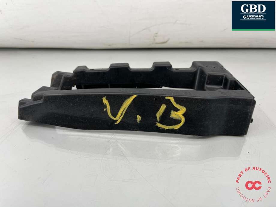 Støtfanger bak feste til Citroën Berlingo 2019-->> (Type III)  (98 168 087 80|)