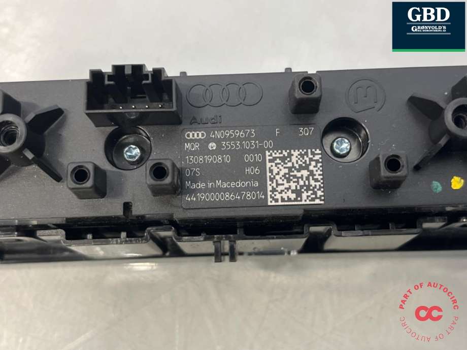 Bryter diverse til Audi e-tron 2018-->>  (4N0 959 673 F|4N0 959 673|)