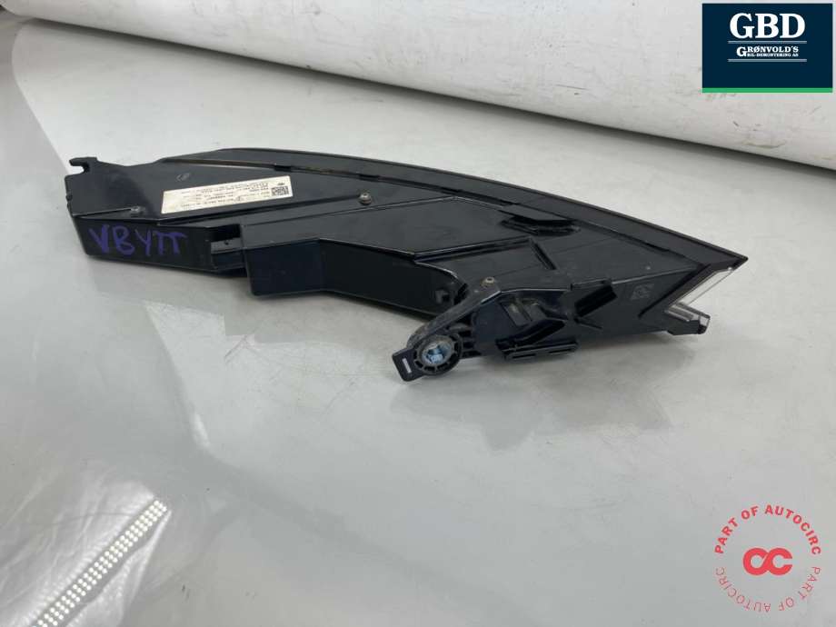 Baklykt venstre til Porsche Taycan 2019-->> (9J1 945 091 G|9J1 945 091 D|)