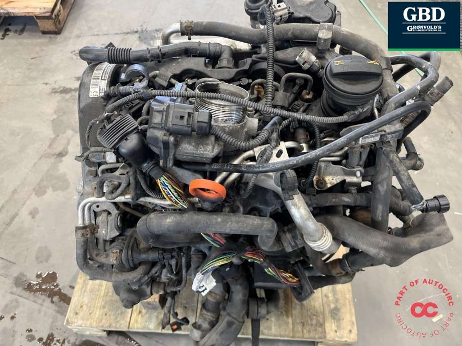 Motor diesel til VW Transporter / Caravelle 2009-2015 (Fase 2) (T5) (T5) (CCHA|03L 100 036 Q|03L 100 090 G)