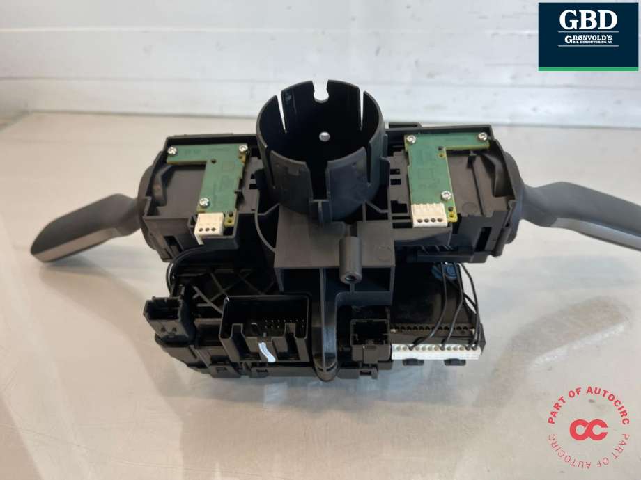 Bryter combi til NIO EL6 2024-->> (NO PART ID|)