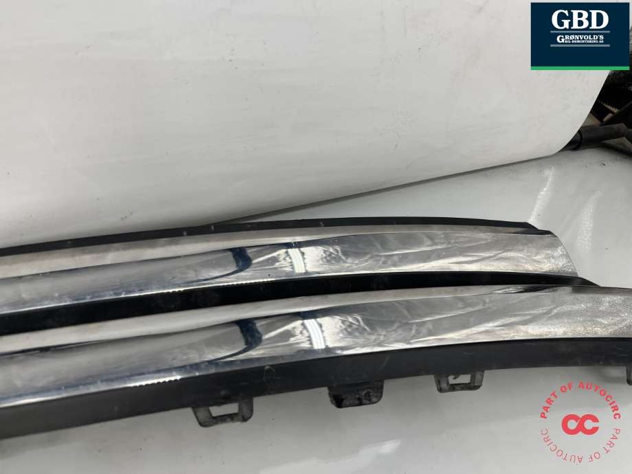 Grill til Citroën Jumpy 2016-->> (Type III) (98 117 893 XT|)