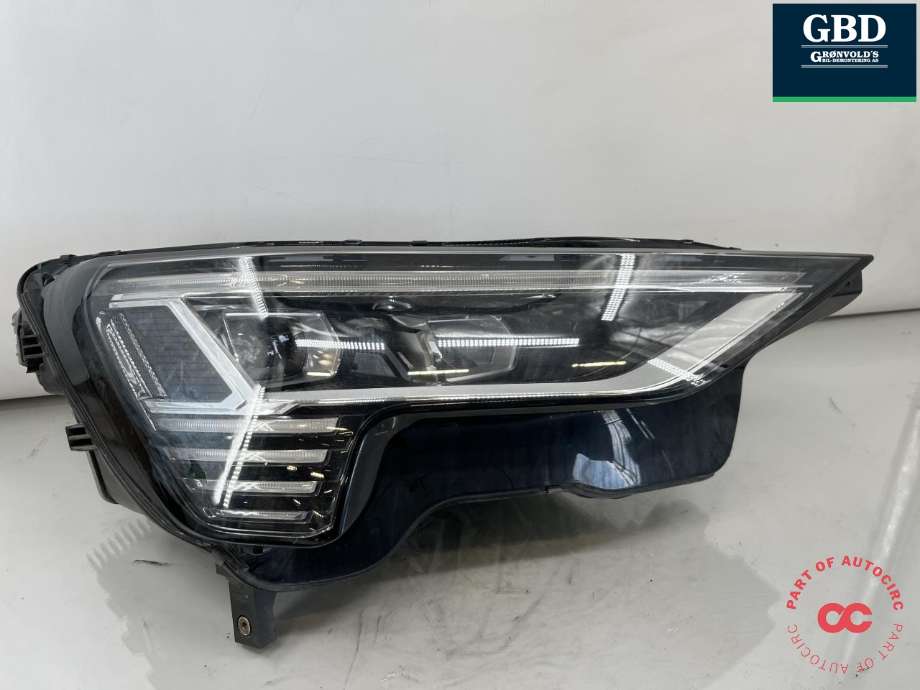 Frontlykt høyre full-LED til Audi e-tron 2018-->>  (4KE 941 782|)
