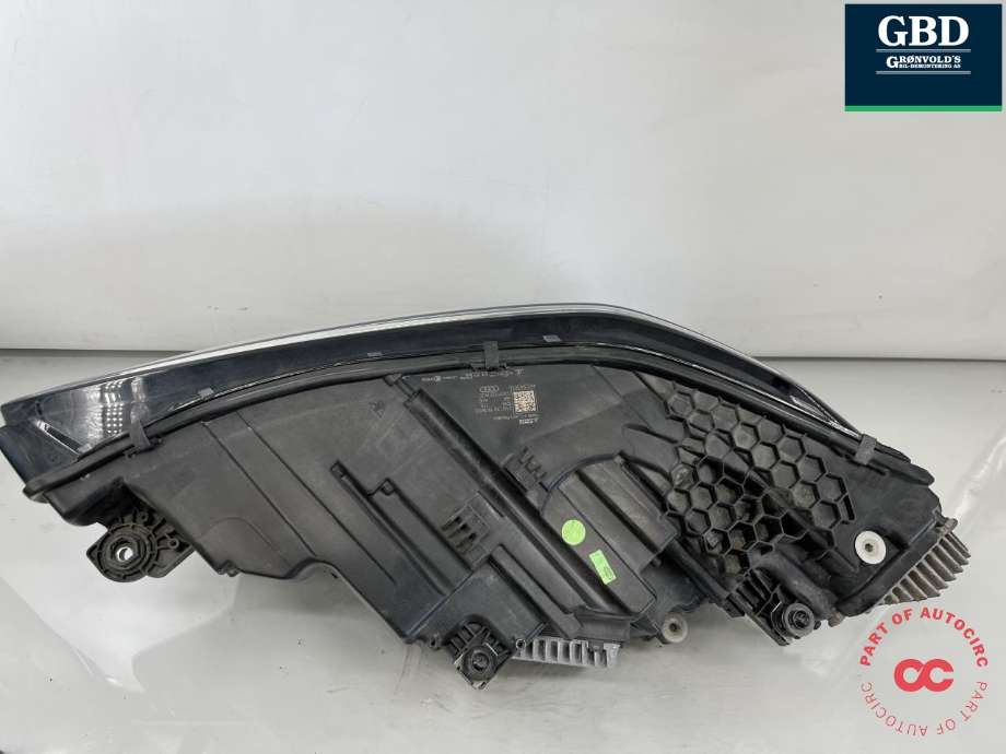 Frontlykt høyre full-LED til Audi e-tron 2018-->>  (4KE 941 782|)