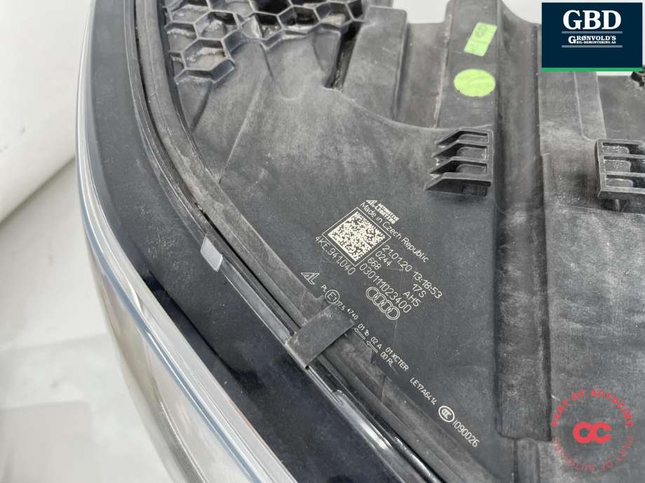 Frontlykt høyre full-LED til Audi e-tron 2018-->>  (4KE 941 782|)