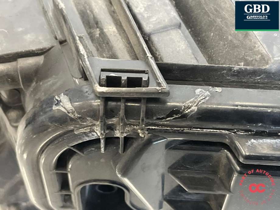 Frontlykt venstre xenon til Audi A6 2008-2011 (Type III, Fase 2) (C6) (C6) (4F0 941 029 FF|4F0 941 029 AK|)