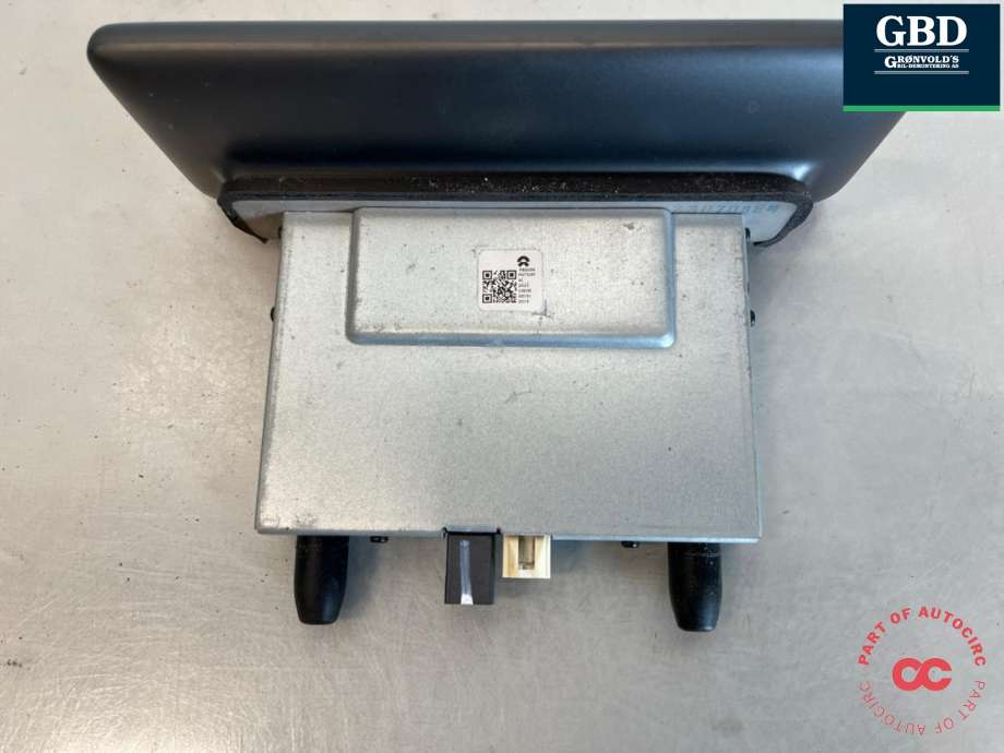 Varmeapparat betjening bak til NIO EL6 2024-->>  (P0275289|)