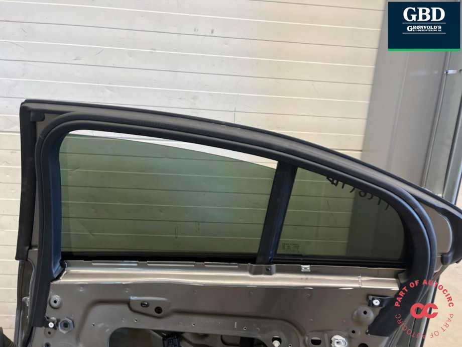 Dør høyre bak til Jaguar I-PACE 2018-->> (T4K1543|SAJ9D324630AA|)