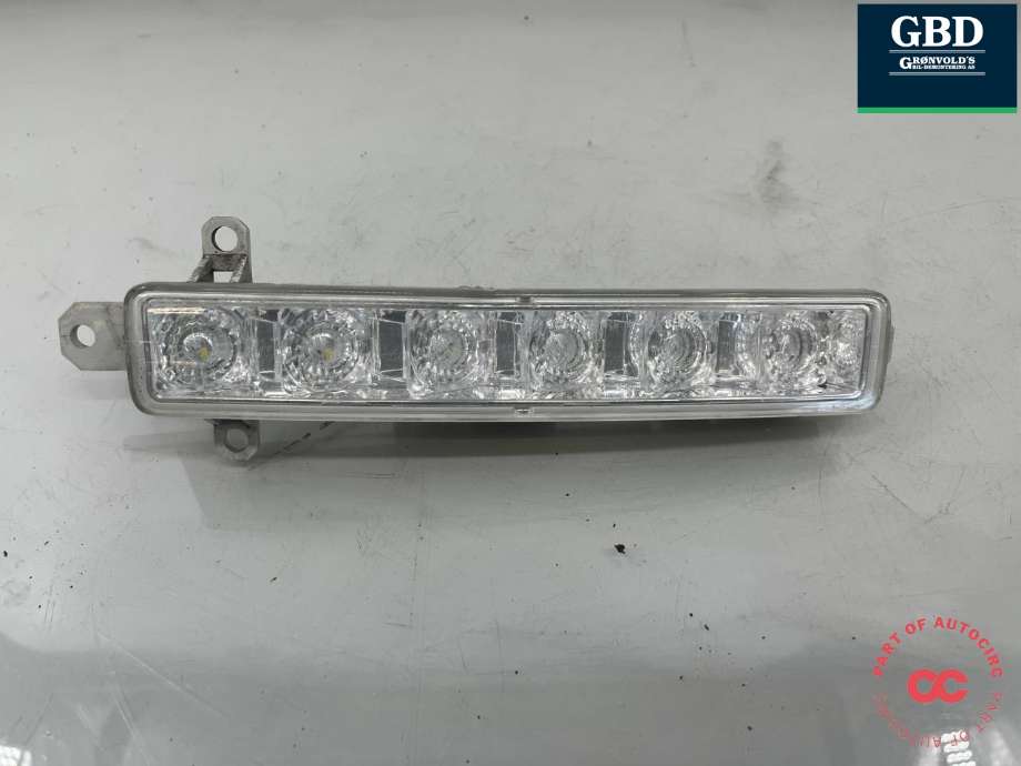 Kjørelys led høyre foran til Peugeot Expert, 2016-->> (Type III) (98 245 314 80)