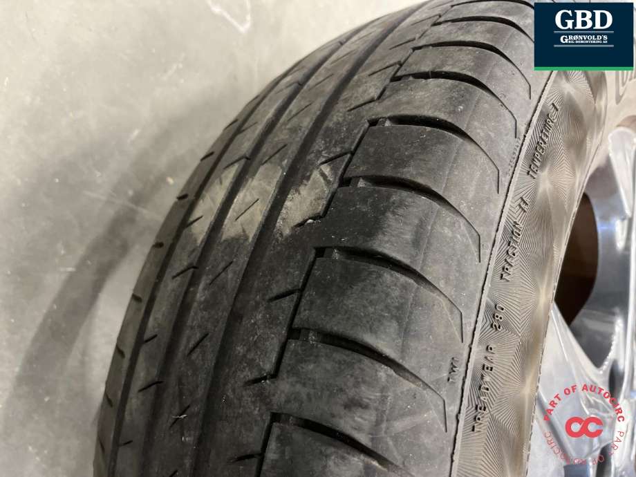Hjulsett aluminium sommer til Ford Mustang Mach-e 2020-->>  (CONTI PREMUM CONTACT|225-60-18|18X7 ET 47|5|2|30-5MM PROD 4820)