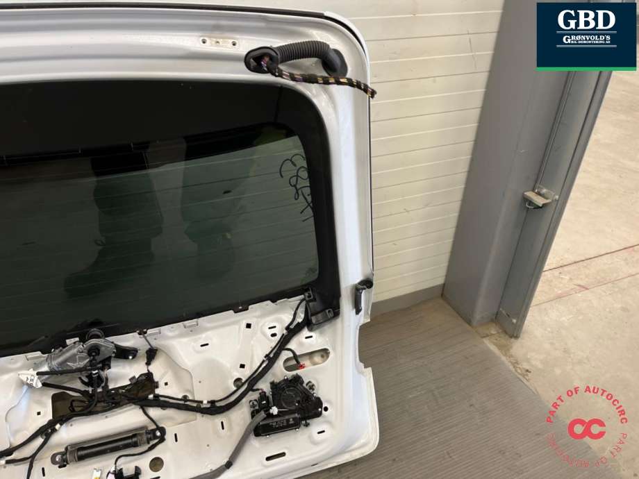 Bakluke til Audi e-tron 2018-->>  (4KE 827 025 B|)