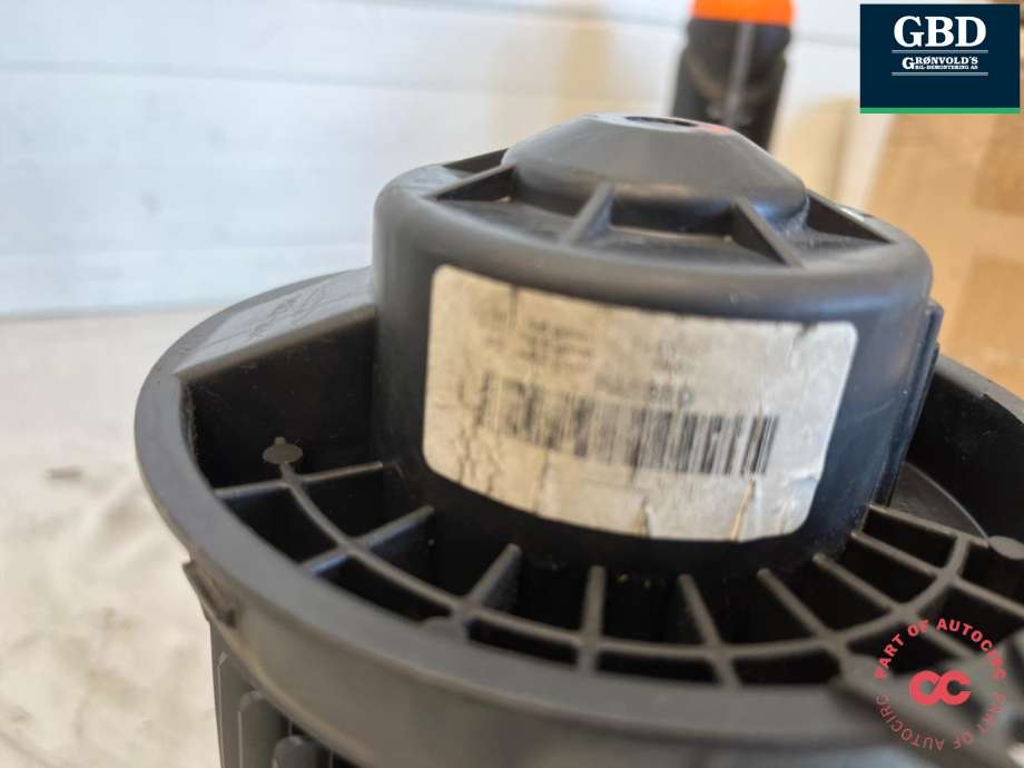 Varmeapparat motor til Nissan Pulsar, 2014-->>  (272263ZL3C)
