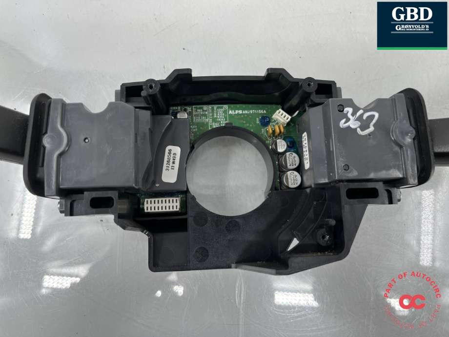 Bryter combi til Volvo XC90 2002-2006 (Type I, Fase 1)  (31318973|31268566|31268569)