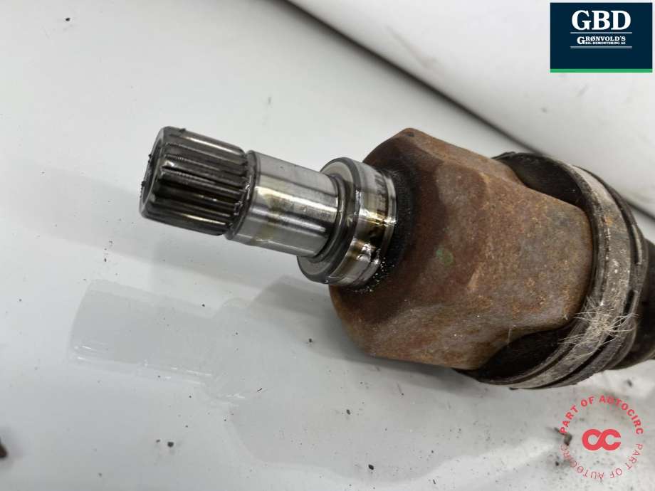 Drivaksel venstre foran, diesel/automat til Peugeot 3008 2009-2016 (Type I)  (96 775 226 80|16 064 985 80|)