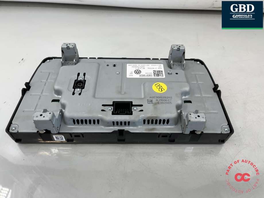 Bilstereo navigasjon til VW e-Golf 2017-2020 (Fase 2)  (5NA 035 020 C|5NA 035 020 CX|)