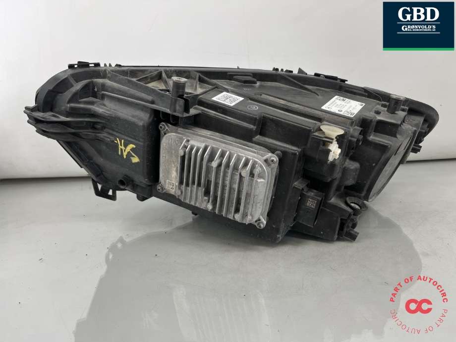 Frontlykt høyre full-LED til Mercedes CLA 2019-->> (C118) (C118) (A 118 906 40 00|)