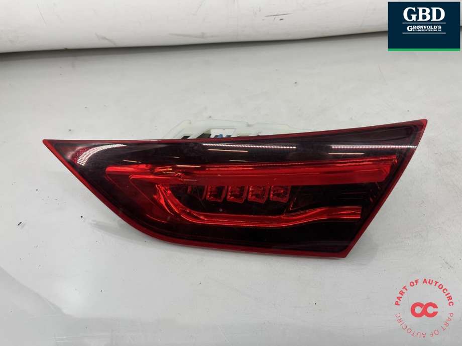 Baklykt høyre indre til Mercedes CLA 2019-->> (C118) (C118) (A 118 906 62 00|)