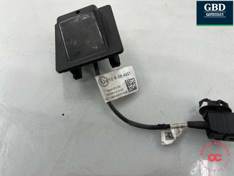 Parkeringskamera bak til XPeng G9 2023-->>  (8740003EA1-00-03|)