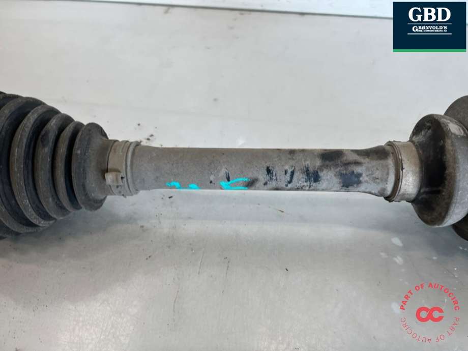 Drivaksel høyre foran, diesel/automat til VW Transporter / Caravelle 2019-->> (T6.1) (T6.1) (7LA 407 272 J|7E0 407 272 BG|7E0 407 454 PX)