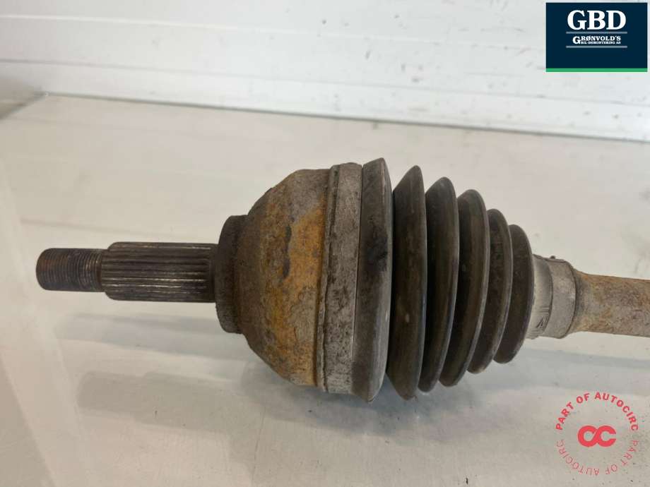Drivaksel venstre foran, diesel/manuell til Opel Vivaro A 2006-2014  (95520503|93169668|93861971| 93454308)