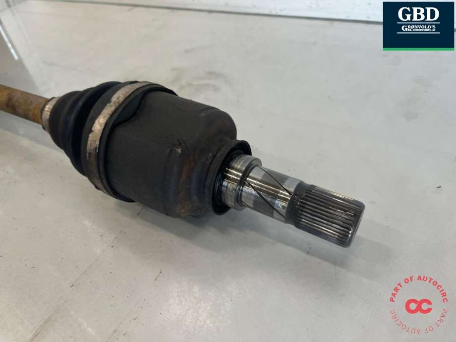 Drivaksel venstre foran, diesel/manuell til Opel Vivaro A 2006-2014  (95520503|93169668|93861971| 93454308)