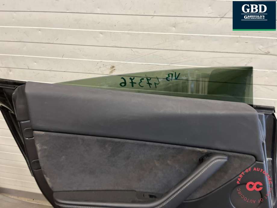 Dør venstre bak til Tesla Model Y 2021-2024 (Type I)  (1493561-EC-A|1493561-E0-A| 1493561-S0-A| 1641704-ET-A|1493561-ET-A| 1641704-ED-A)