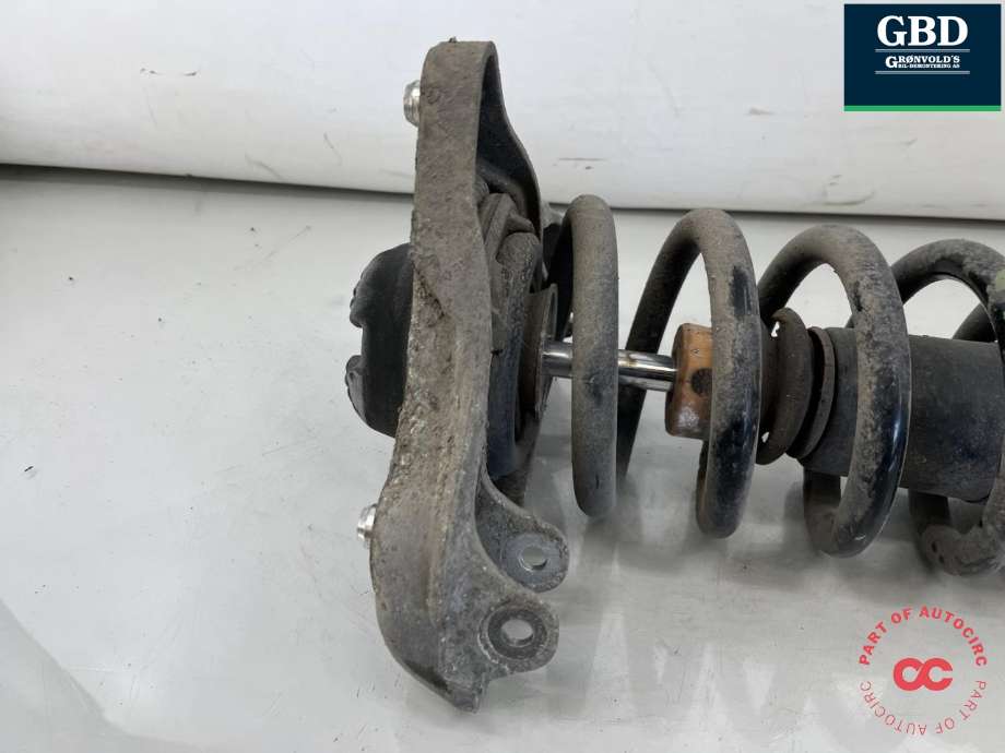 Fjærbein høyre foran til Audi A4 2001-2004 (Type II) (B6) (B6) (8E0 413 031 CM|)