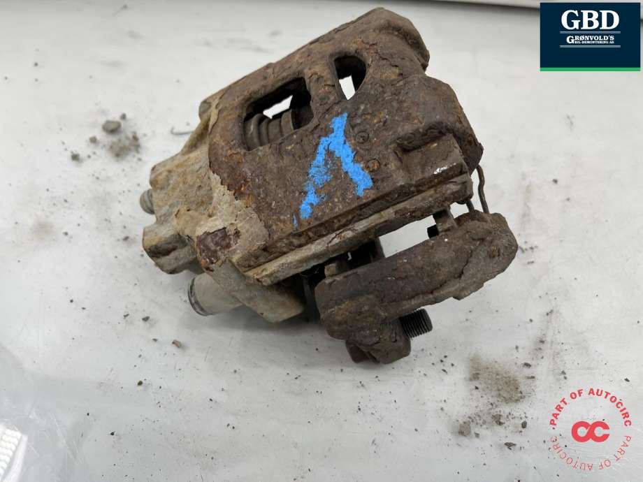 Bremsecaliper venstre foran til Toyota Yaris 2014-2020 (Type III, Fase 2)  (477500D200|)
