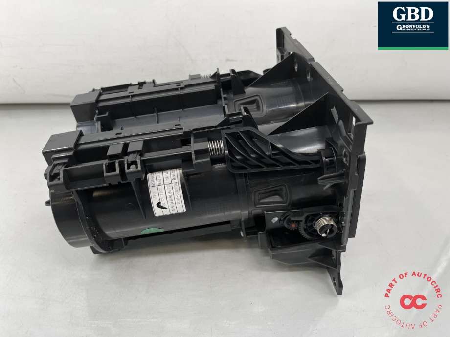 Dashbord koppholder til Hongqi E-HS9 2022-->> (5530020-QR01|)